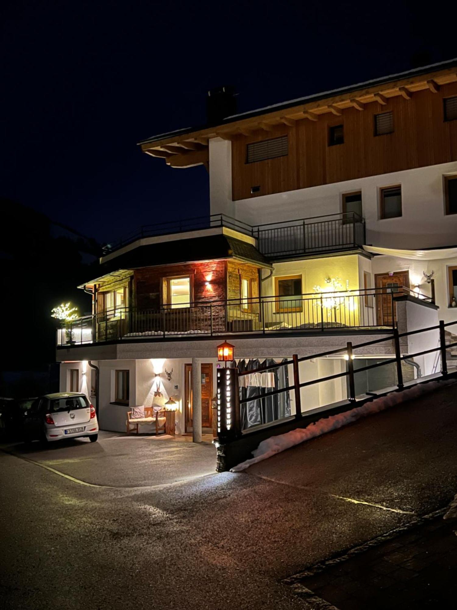 Tirol Chalet Brixen Бриксен-им-Тале Екстериор снимка